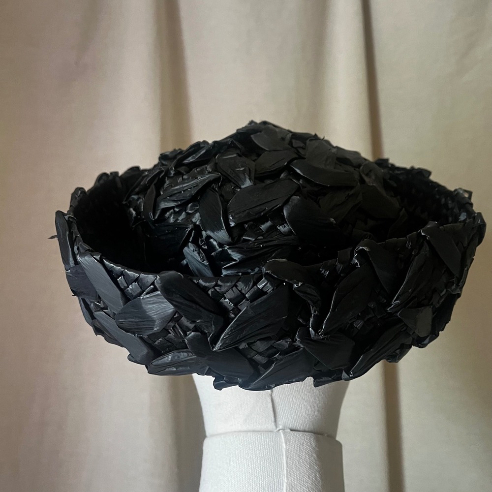 Vintage Black Sculptural Raffia Cocktail Hat Paris‎ Boutique - Picture 3 of 8